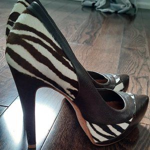 Aldo leather heels - Size 8